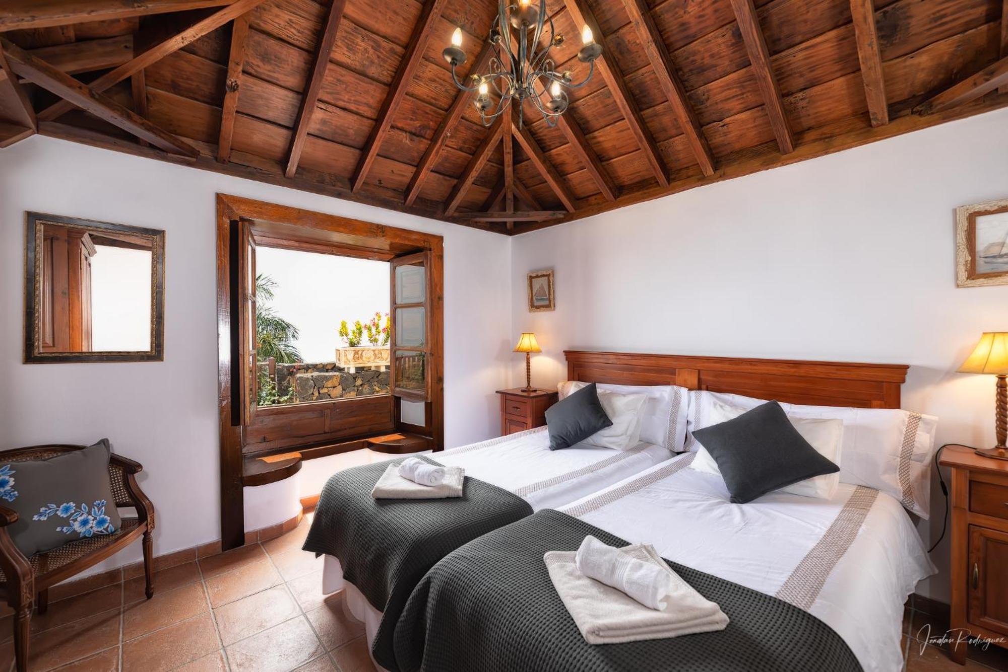 Lightbooking La Morita Mazo Exterior photo